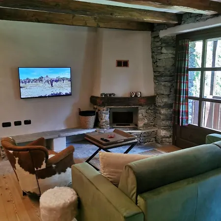 Derby Village Апартаменты Villaret