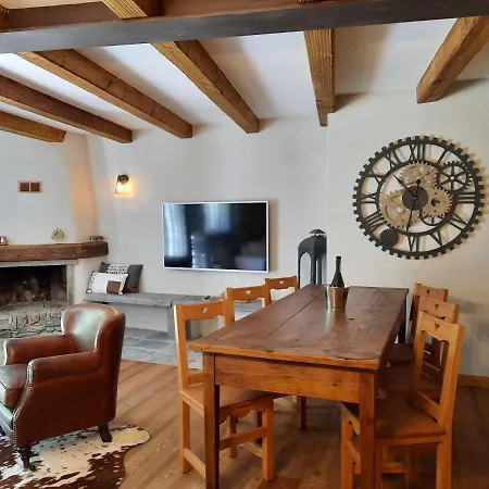 Apartamento Derby Village *
