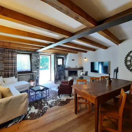 Derby Village Apartamento *