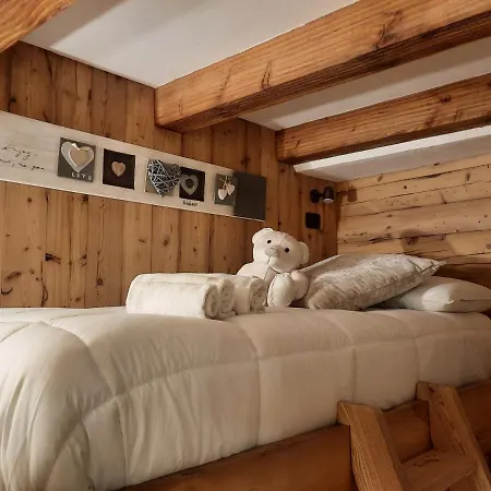 Derby Village * Villaret