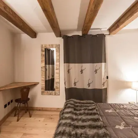 Апартаменты Derby Village *