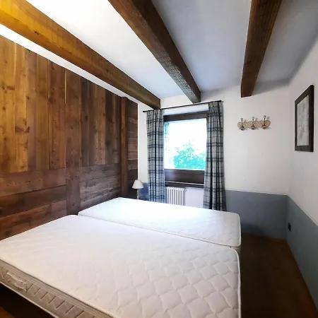 Derby Village Апартаменты