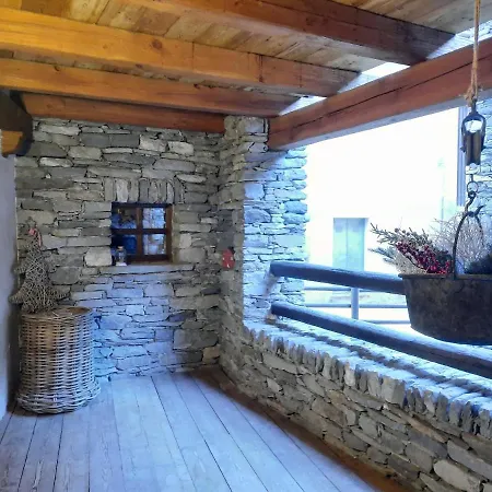 Derby Village Апартаменты Villaret