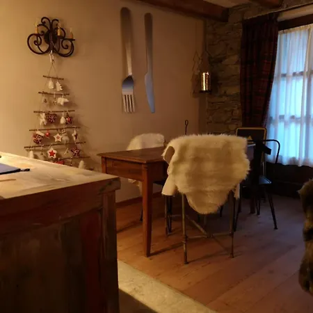 Derby Village Apartamento *